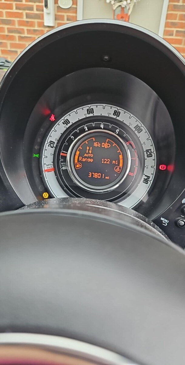 Fiat 500 2018 plate