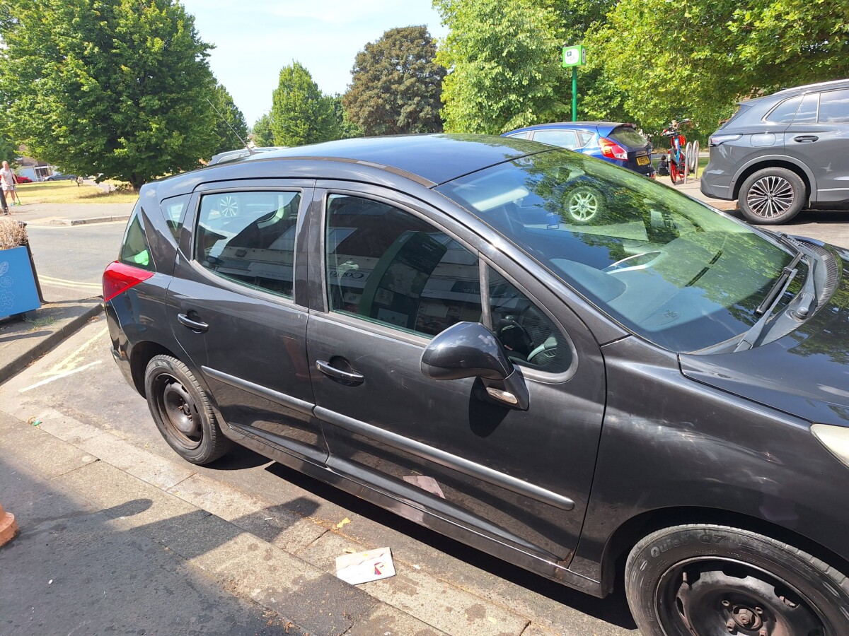 Peugeot 207